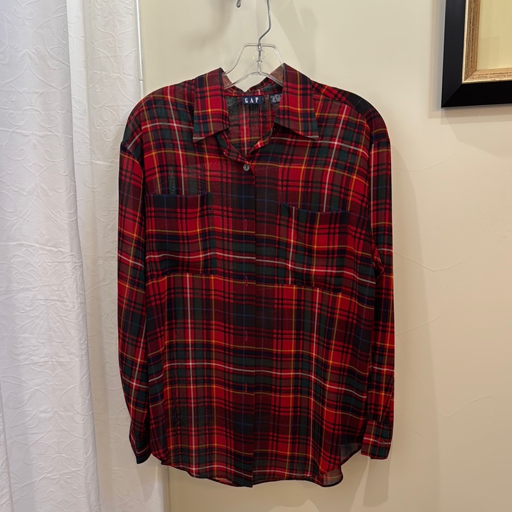 GAP Red and Black Plaid Shirt